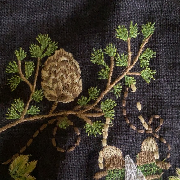 Pottery Barn Holiday Swinging Gnome Embroidered Cotton Gifting Wine Bag Cozy - Picture 5 of 14